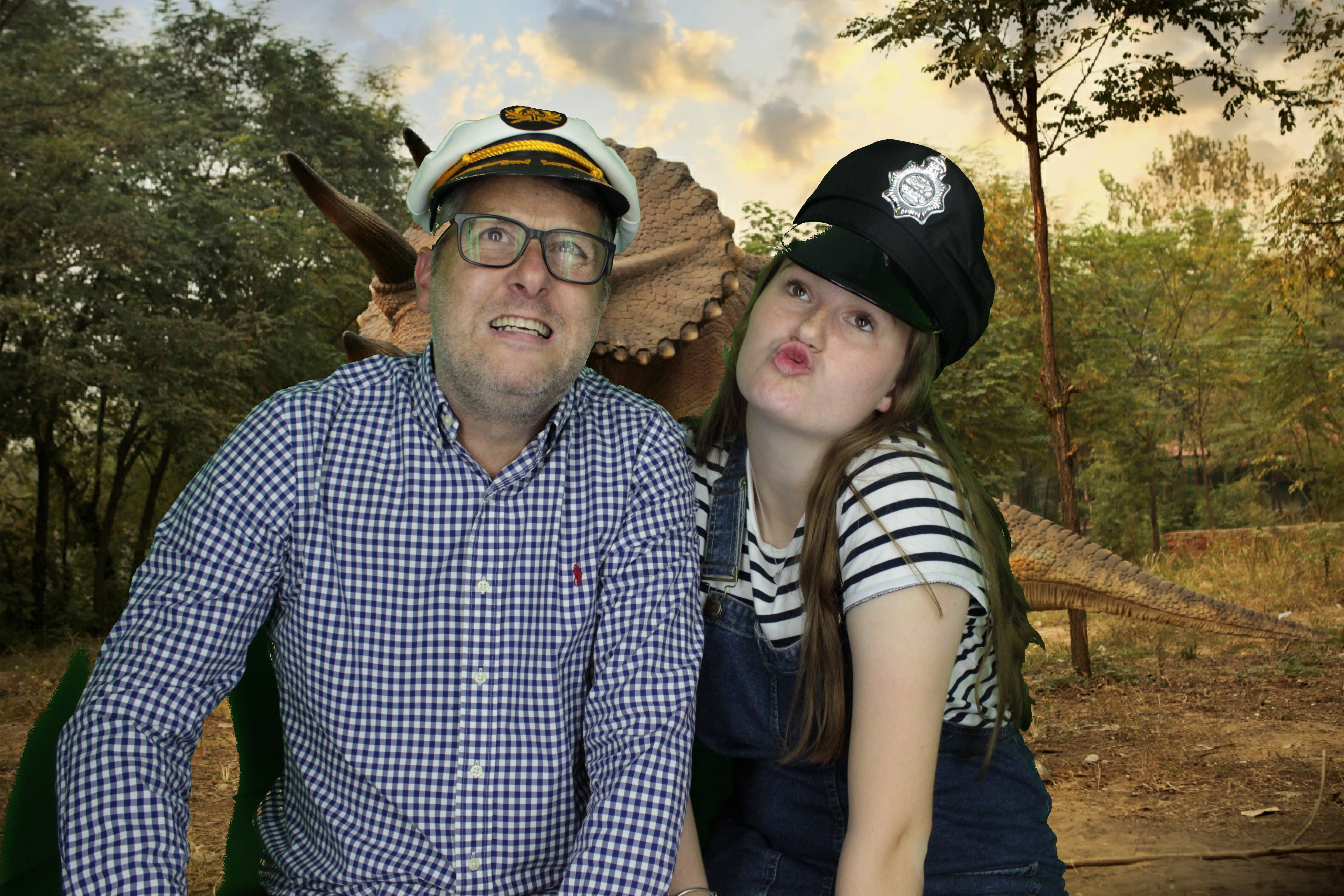 Simon's 50th Birthday | View more photos from the event at gallery.myphotoboothexperience.co.uk/u/MyPhotoBoothExperienceLtd/Simons-50th-Birthday